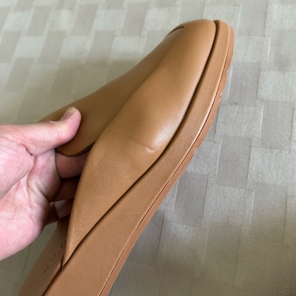 Vince Raquel Leather Closed Square Toe Platform Wedge Mules in Tan - Picture 16 of 16